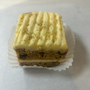 CARROT CAKE 